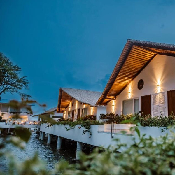 luxury-eco-resort-room-panama-islands